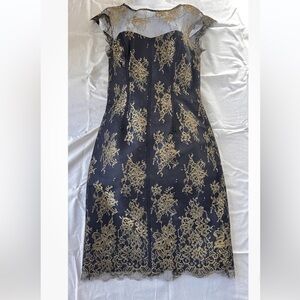 ML Monique Lhuillier Women’s Black Gold Lace Overlay Sheath Dress Size 6